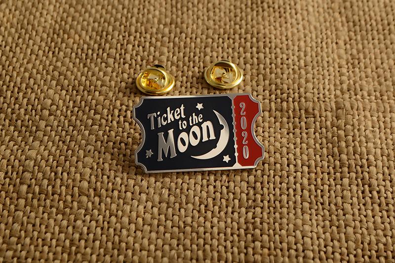 Значки Ticket to the Moon